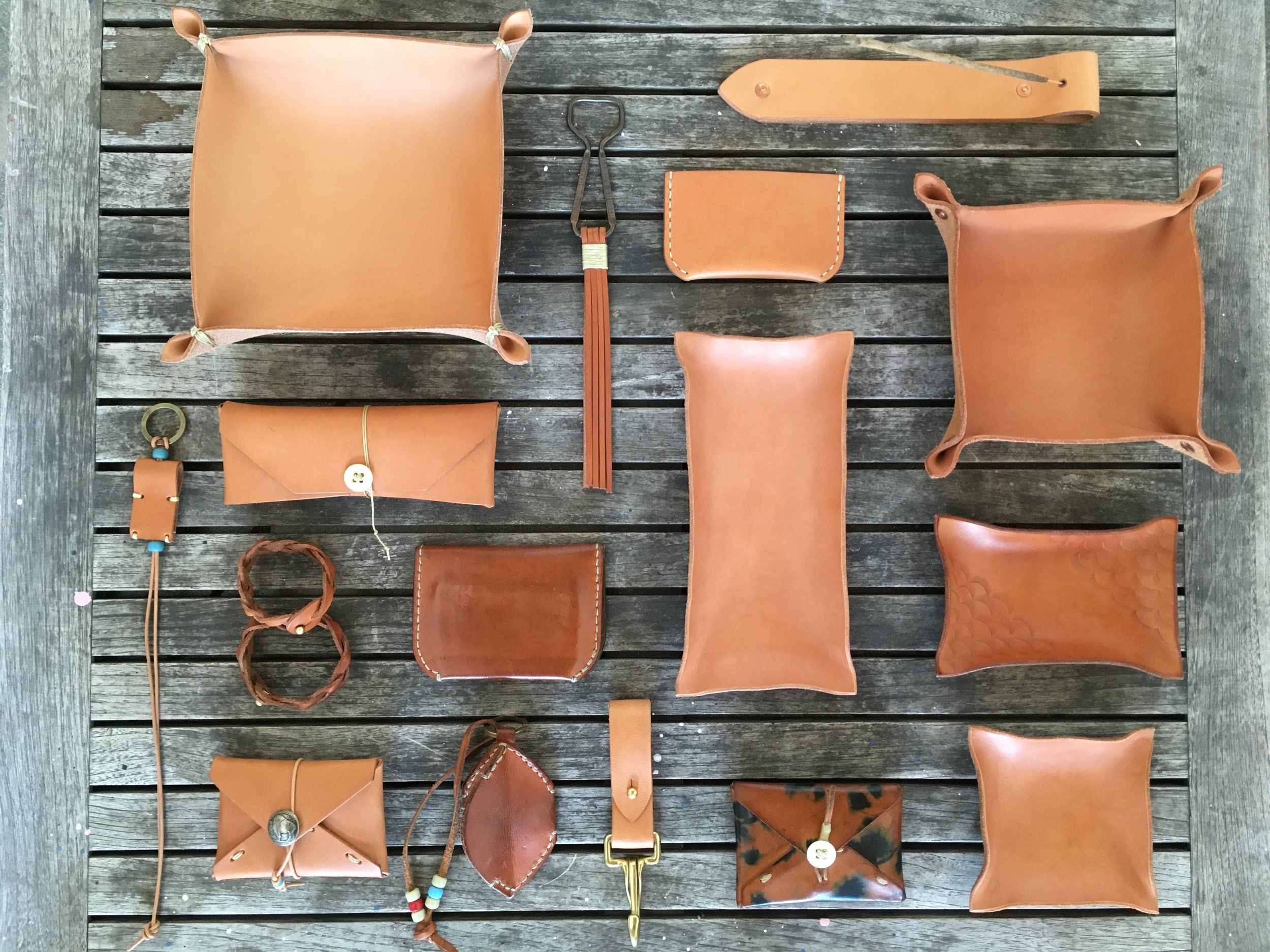Patina_NaturalFlatLay.jpg