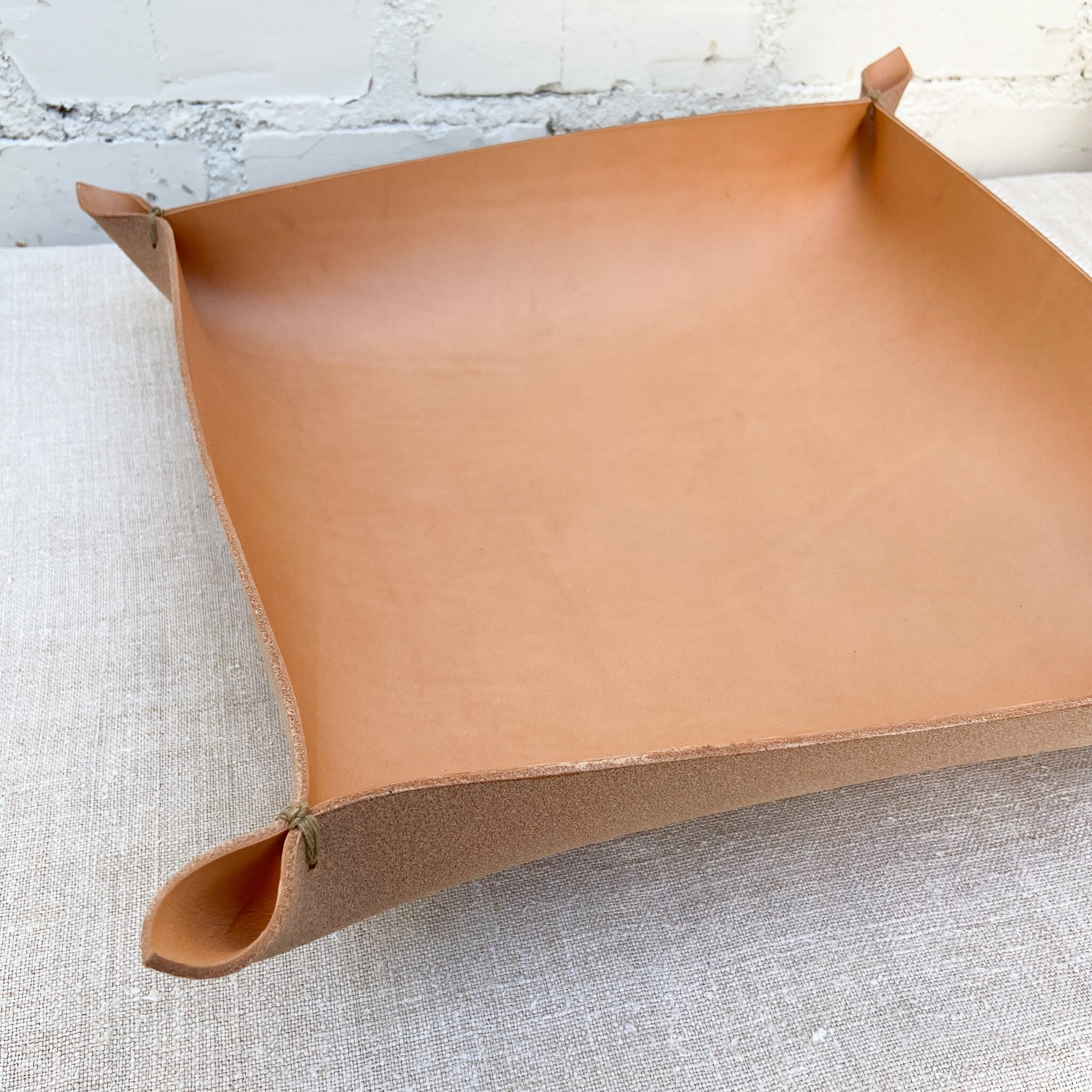 Large Format Tray-01.jpg