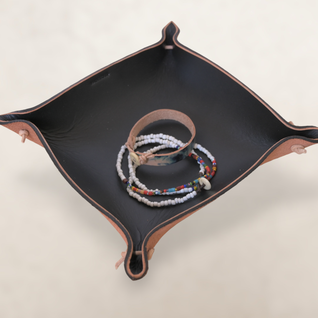 Black Knot Tray-1-PhotoRoom.png