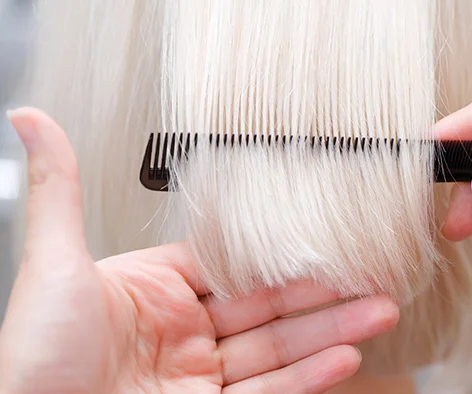 aveda-career-stylist-2.jpg