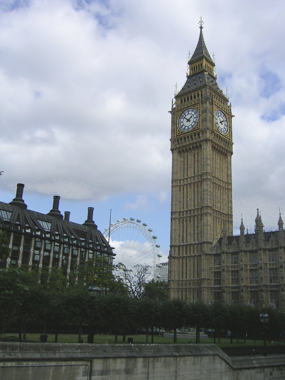 Big_Ben_and_London_Eye.jpg