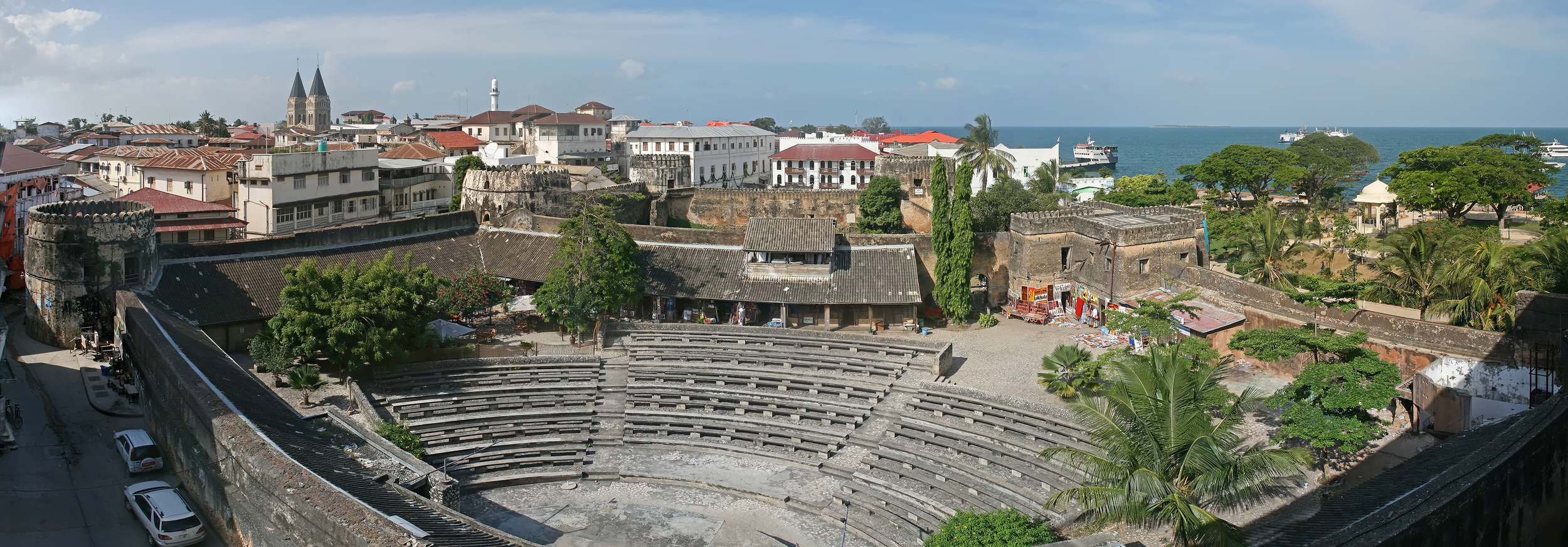 The old fort of Zanzibar, Tanzania (Source: Wikimedia Commons)