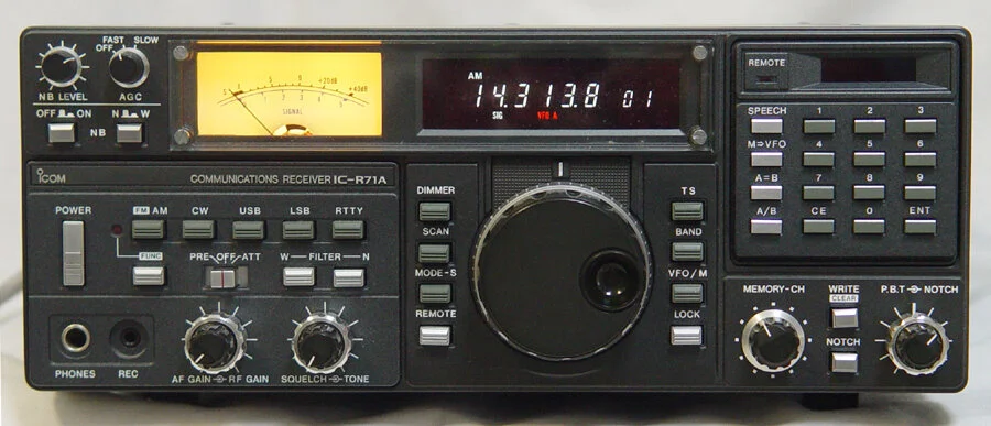 IC-R71A.jpg