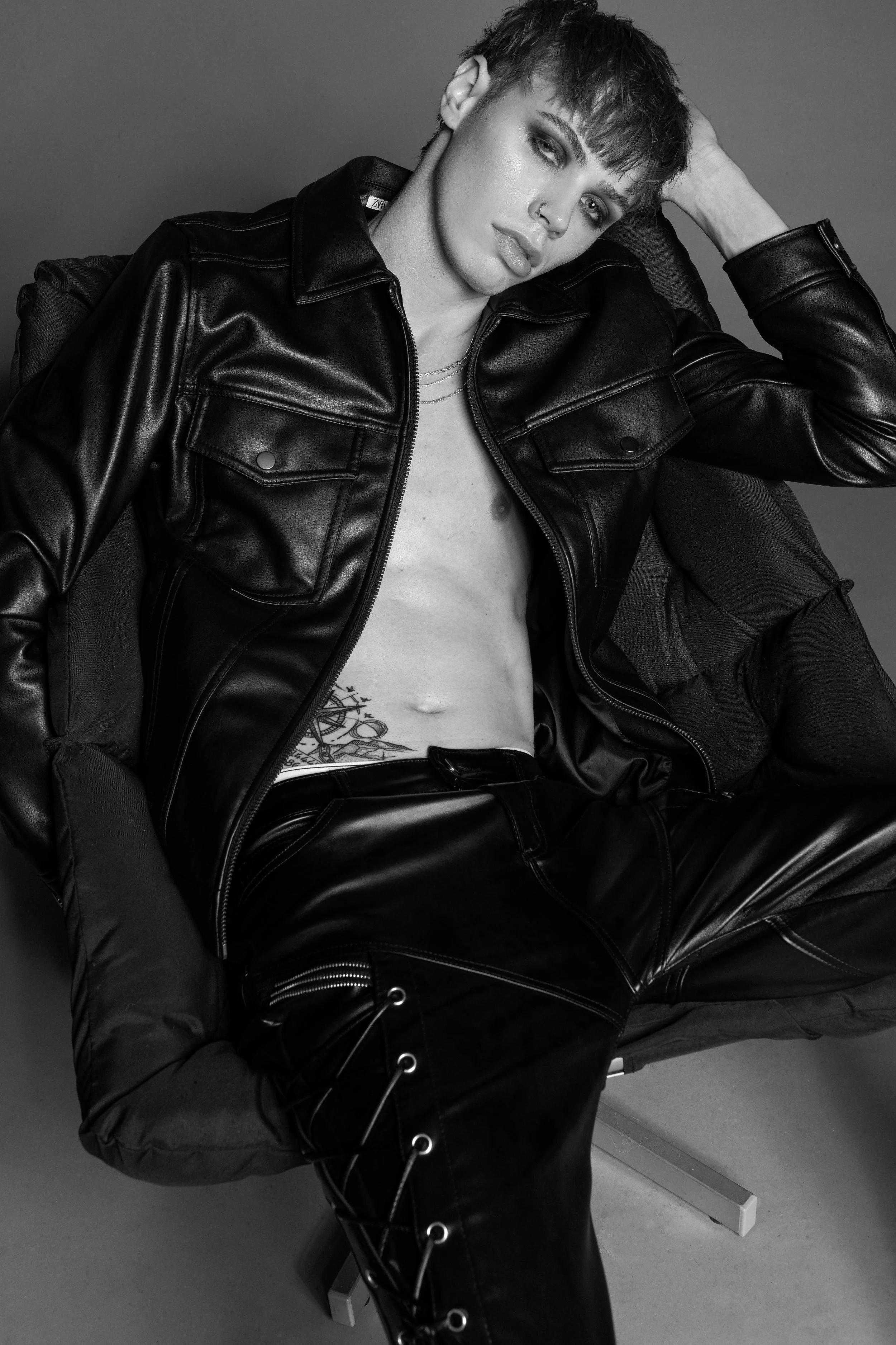  Model | David Reed  Agency | Helen Wells Talent  HMUA | Emmy Elle  Location | M10 Studio, Carmel, IN 