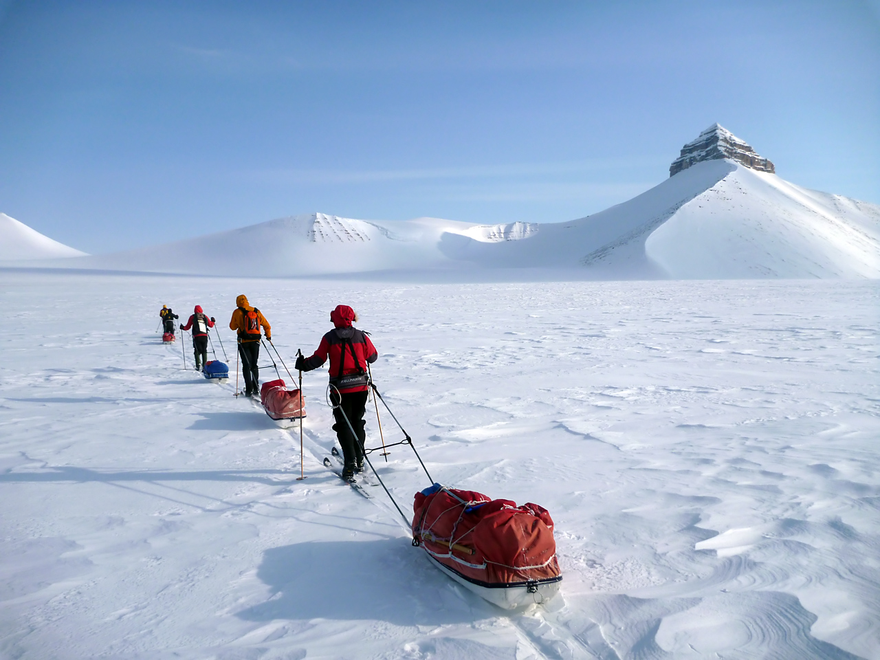 AA_skitouring Tre Croner Svalbard.jpg