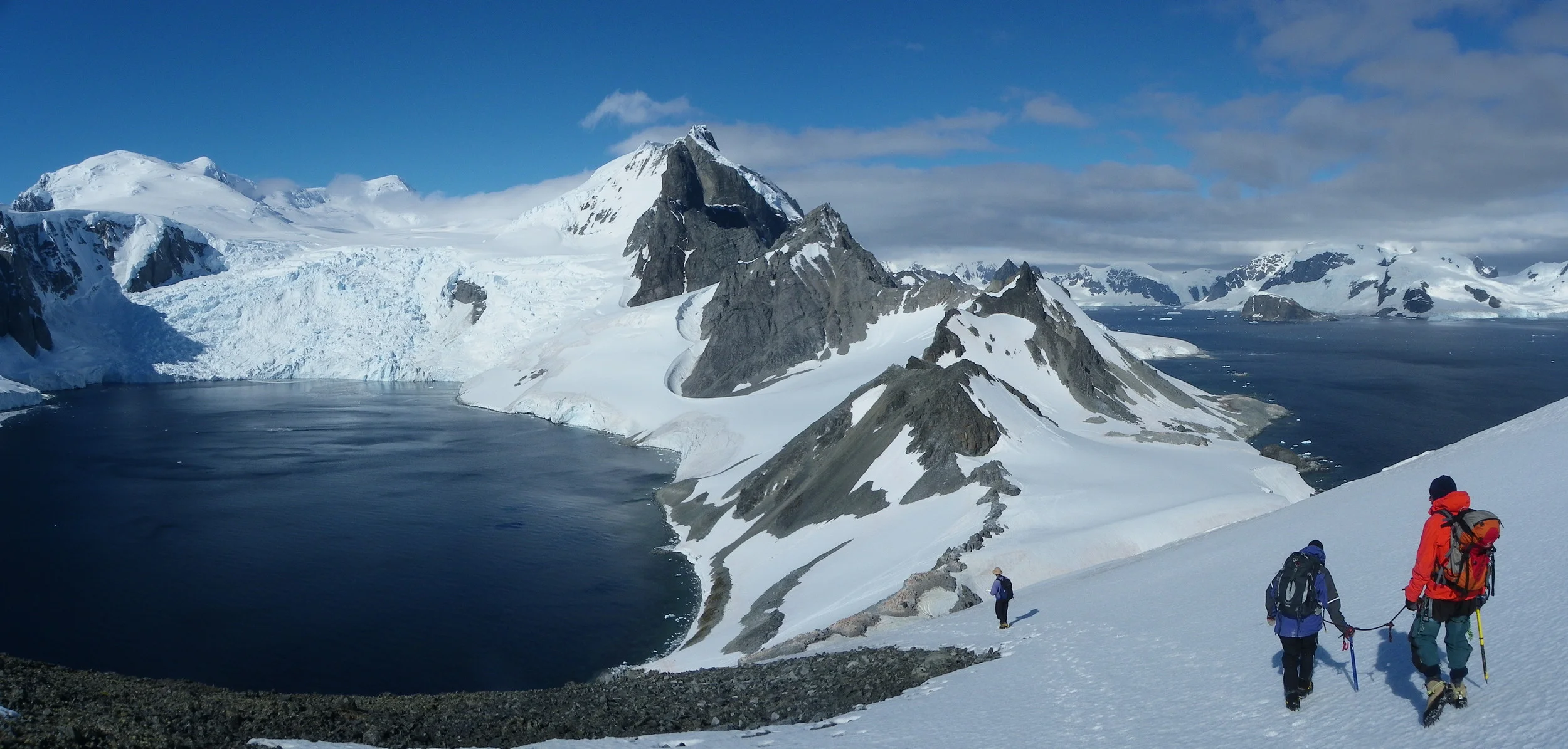 AA_Decending Spigott Peak.JPG