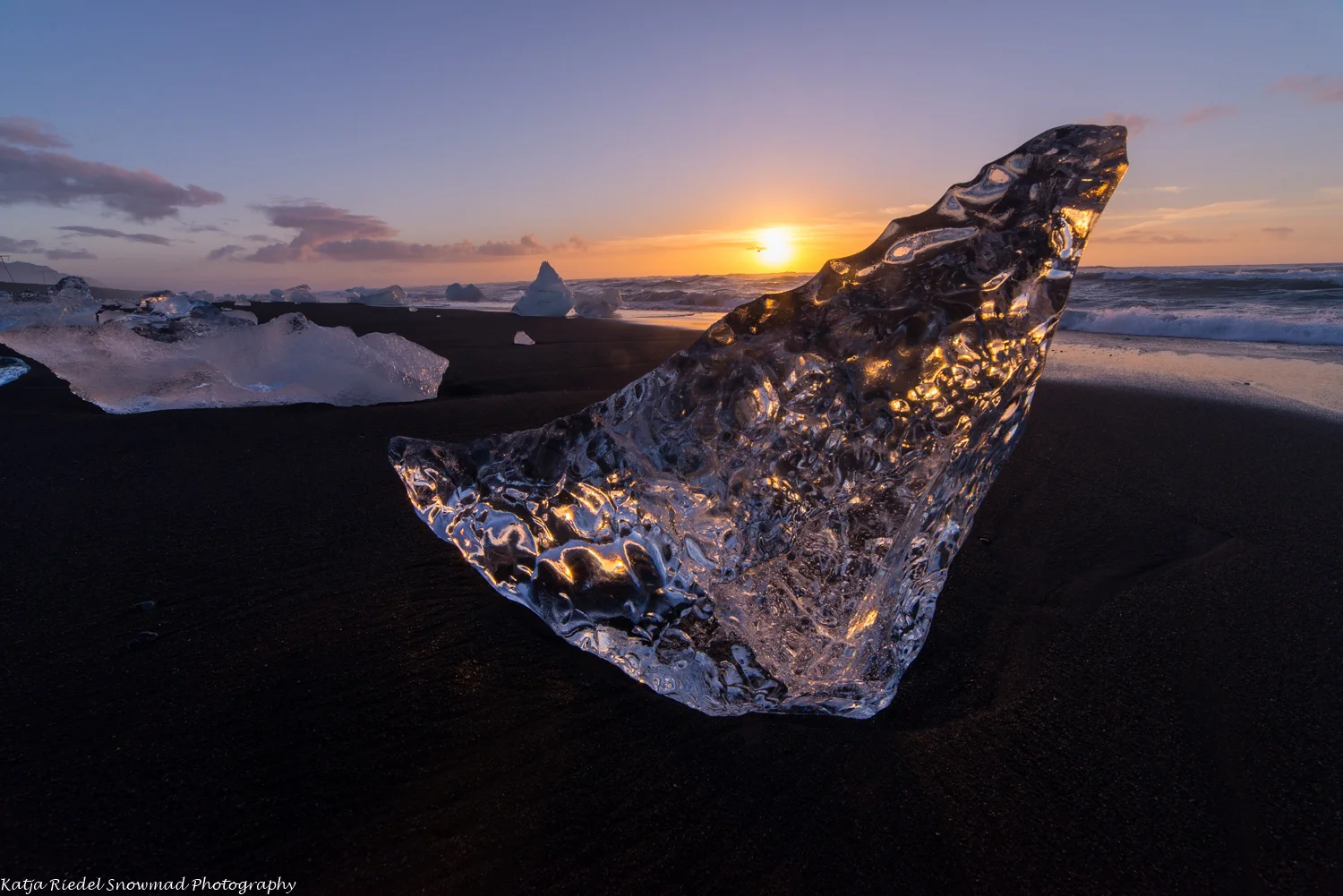 Ice at Jokulsaarloon Beach