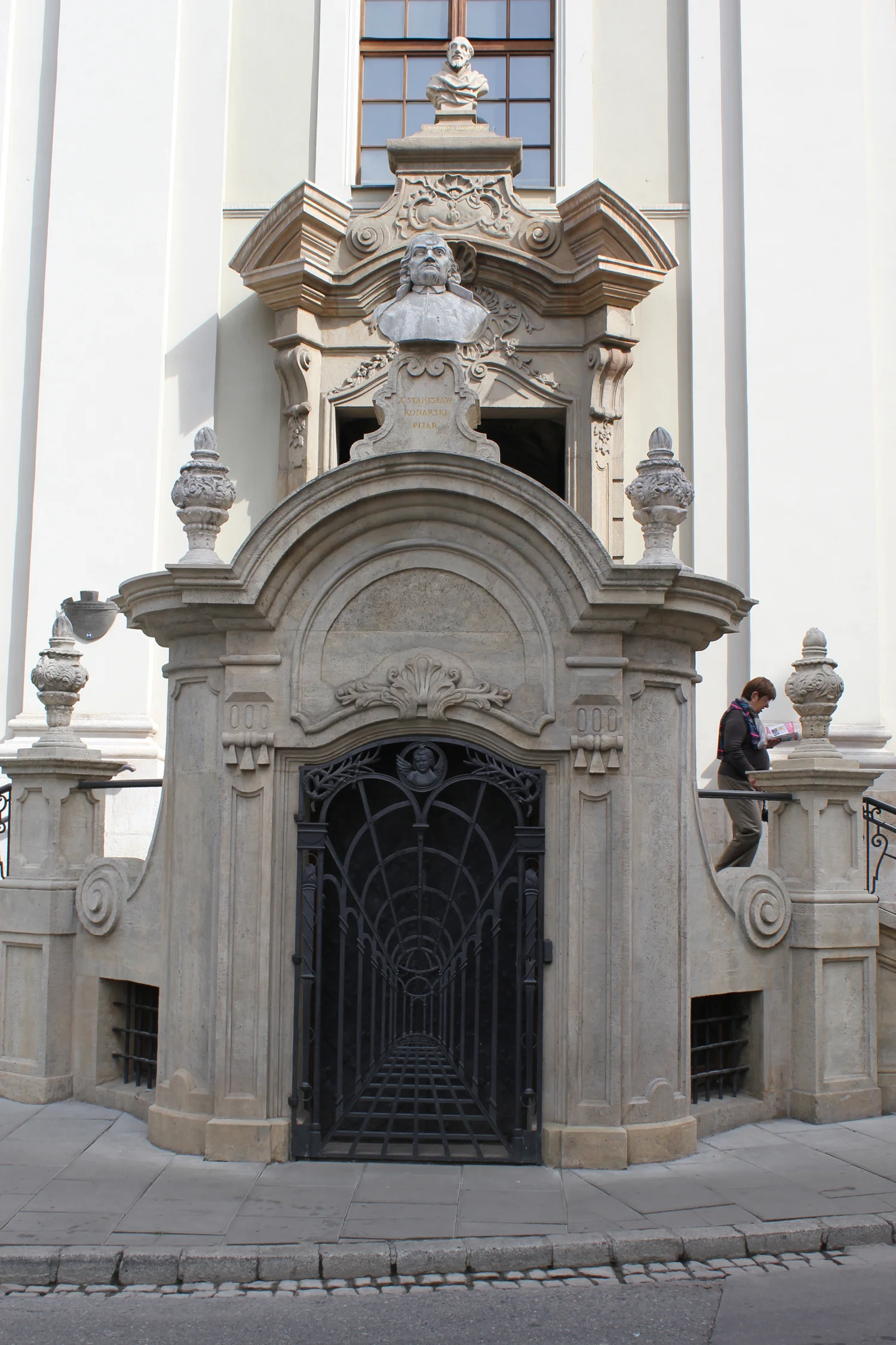 Door overview 