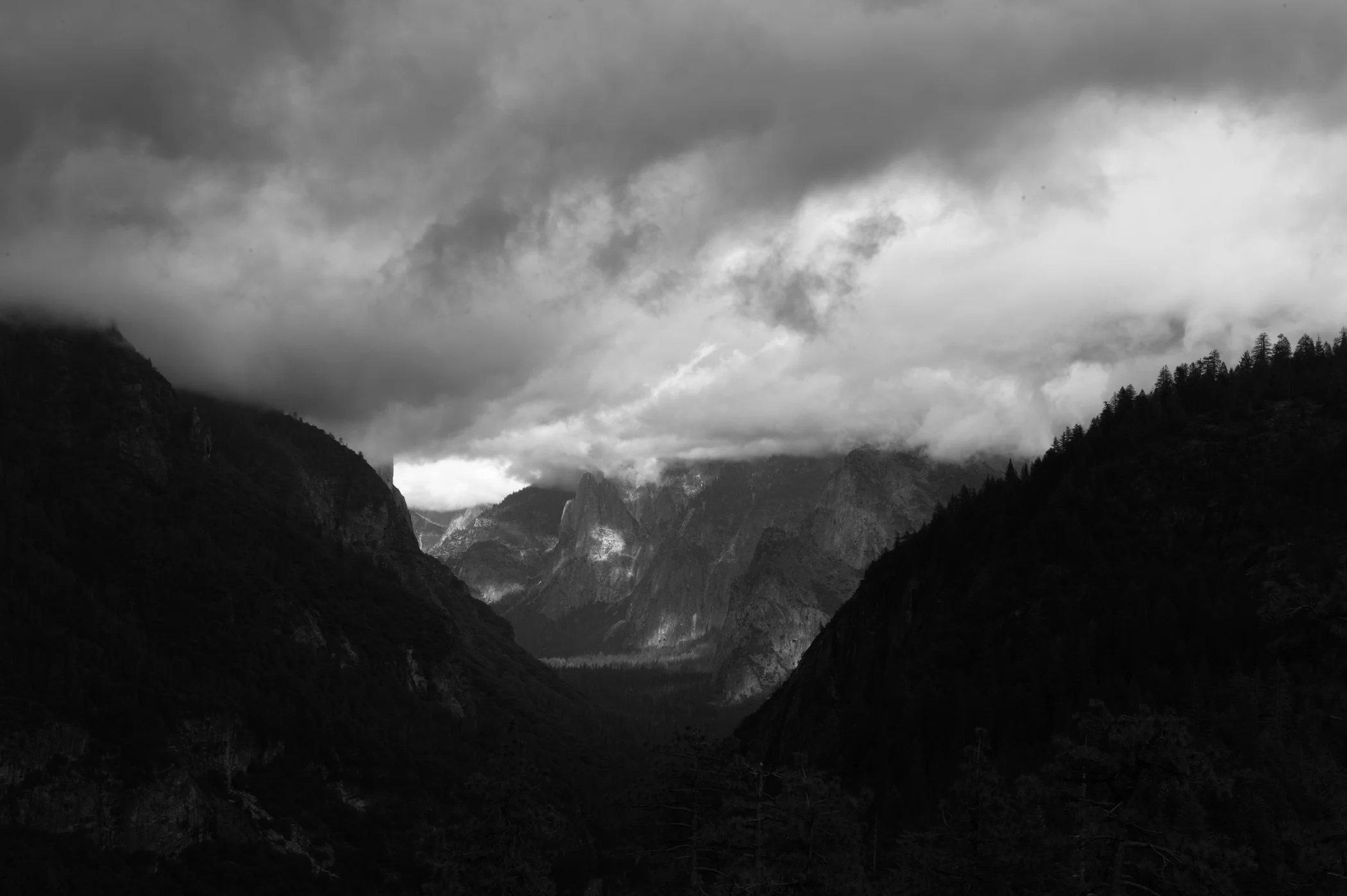 clouds9,yosemite,california,2016.jpg