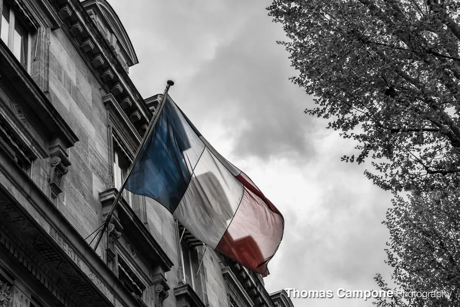 French Tricolour 1/250 Sec - f11 - Iso 400 - 70mm