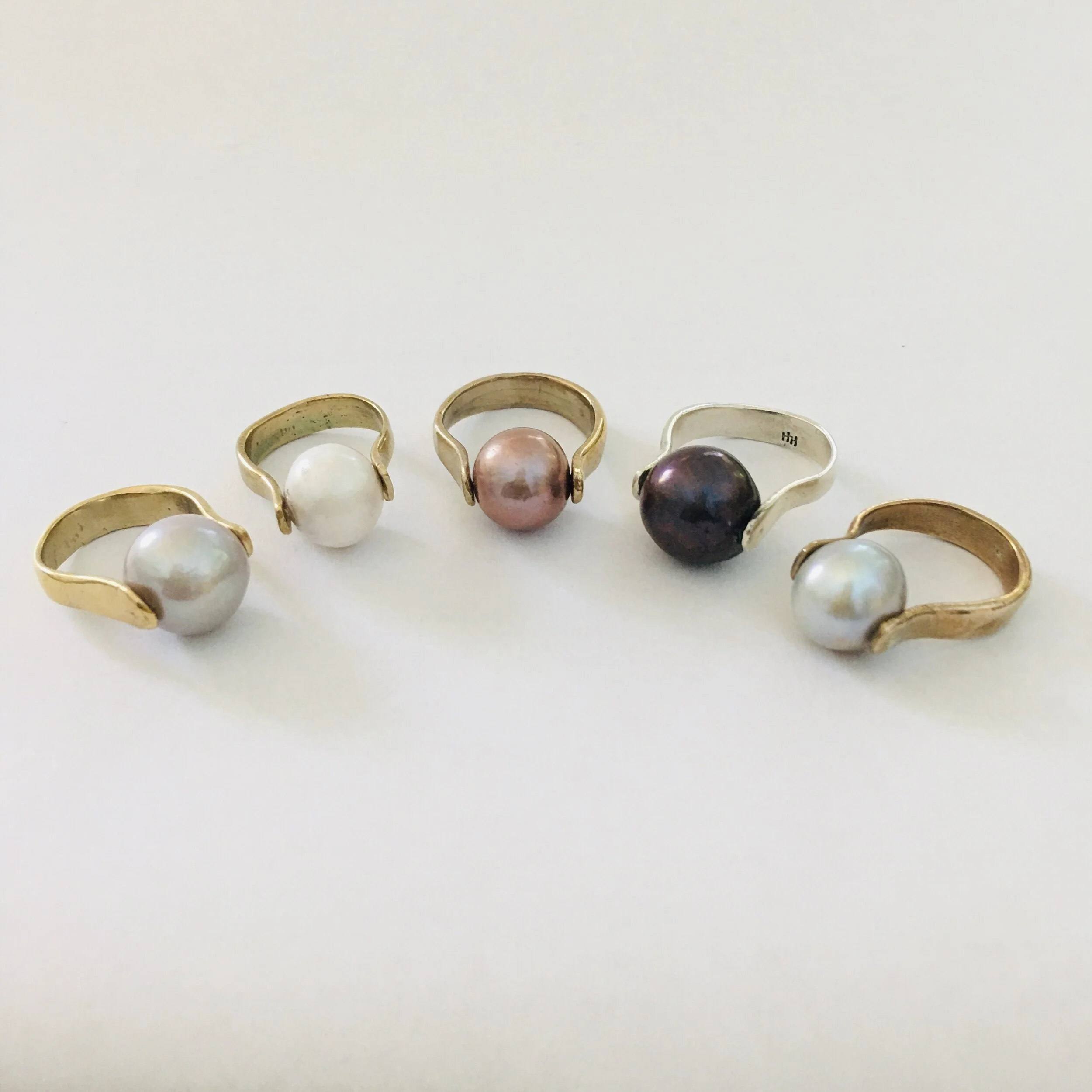 Pearl spinner rings.jpg