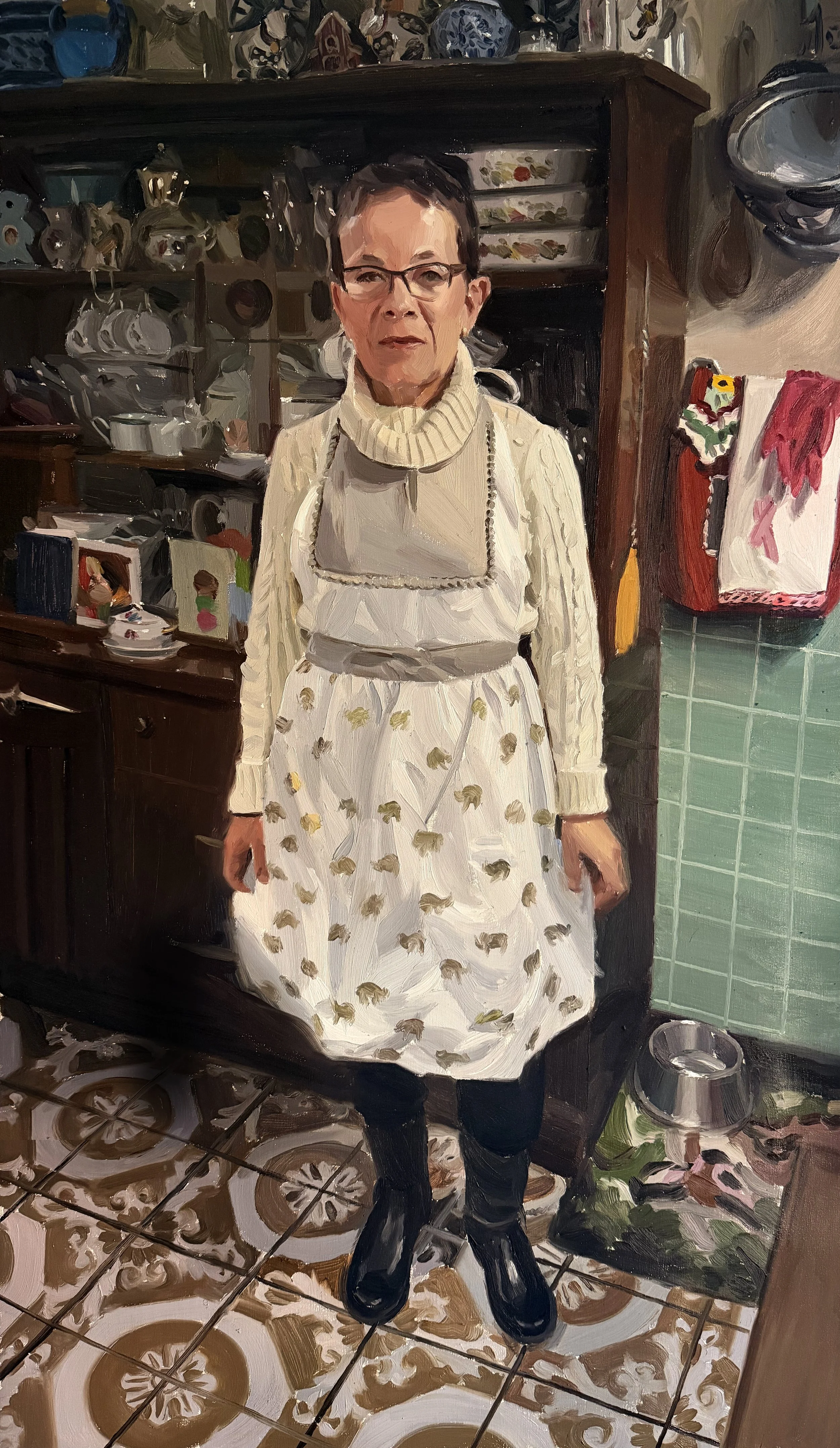 WOMAN WITH APRON