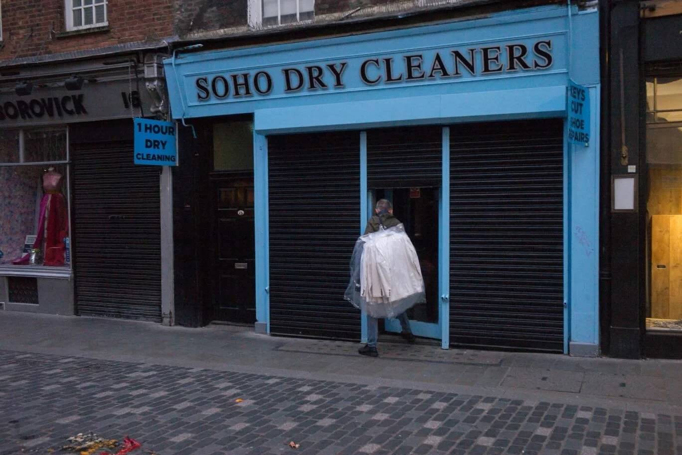 Minimalist, various locations, 2019
New images.