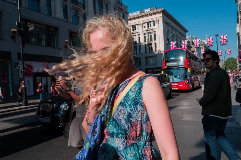Eyes wide open&rsquo; is an ode to London, a city where life explodes in million ways around us. A city where chaos reigns throughout its vibrant streets and yet, where poetic moments emerge from this excitation, this enduring thirst to move and cont
