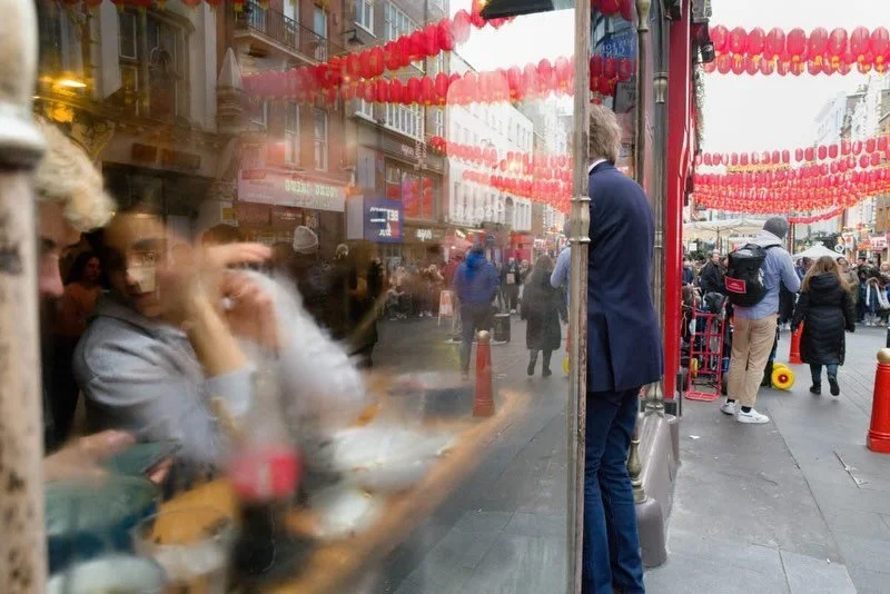 &lsquo;Eyes wide open&rsquo; is an ode to London, a city where life explodes in million ways around us. A city where chaos reigns throughout its vibrant streets and yet, where poetic moments emerge from this excitation, this enduring thirst to move a