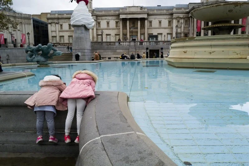 Eyes wide open - see full series on my website. 

&lsquo;Eyes wide open&rsquo; is an ode to London, a city where life explodes in million ways around us. A city where chaos reigns throughout its vibrant streets and yet, where poetic moments emerge fr