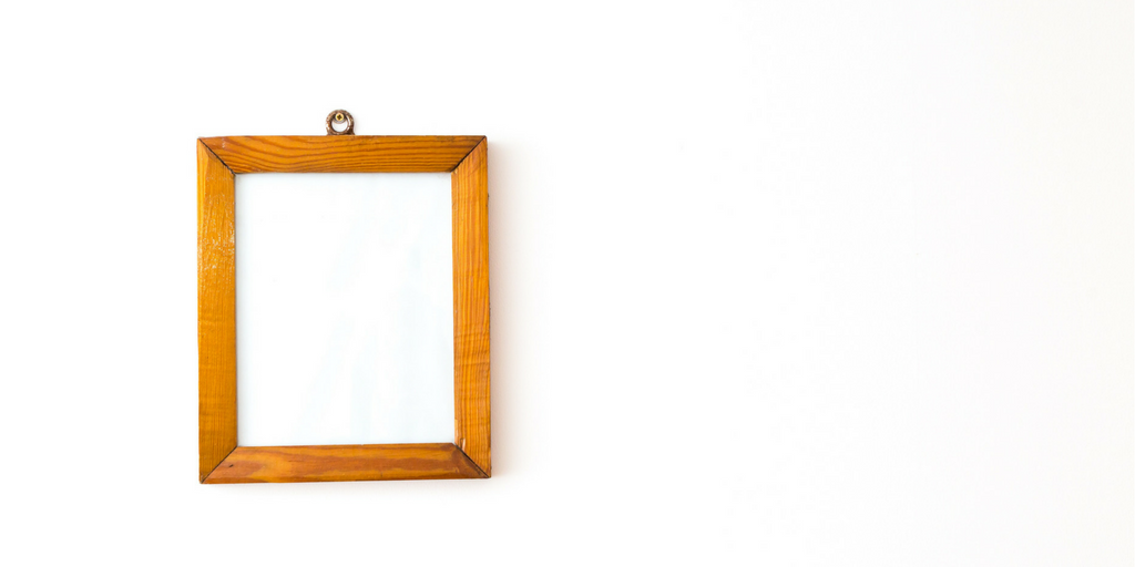Plain Frame Twitter.png
