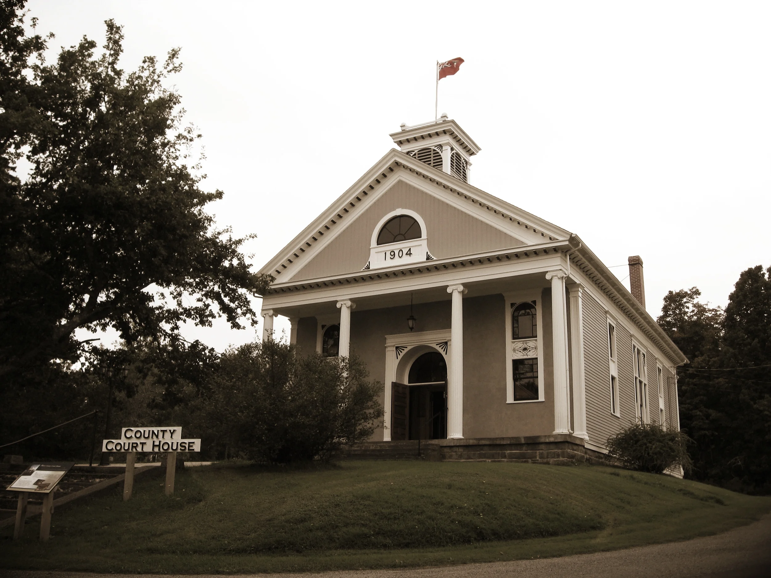 Court House.jpg