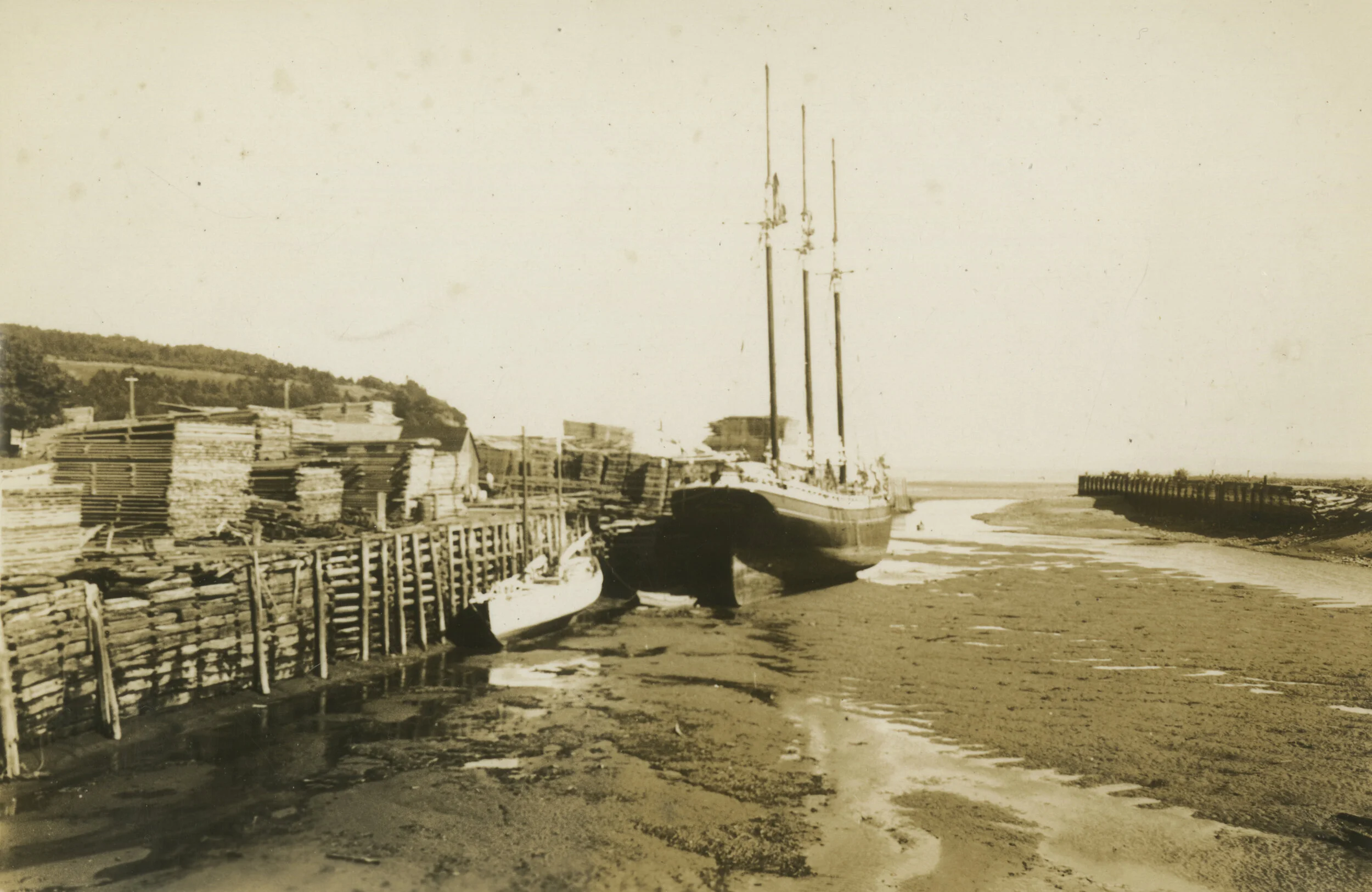 Large Ship Sitting on the Ocean Floor at Low Tide in Alma Item - 1932/09/12 from New Brunswick P1-153