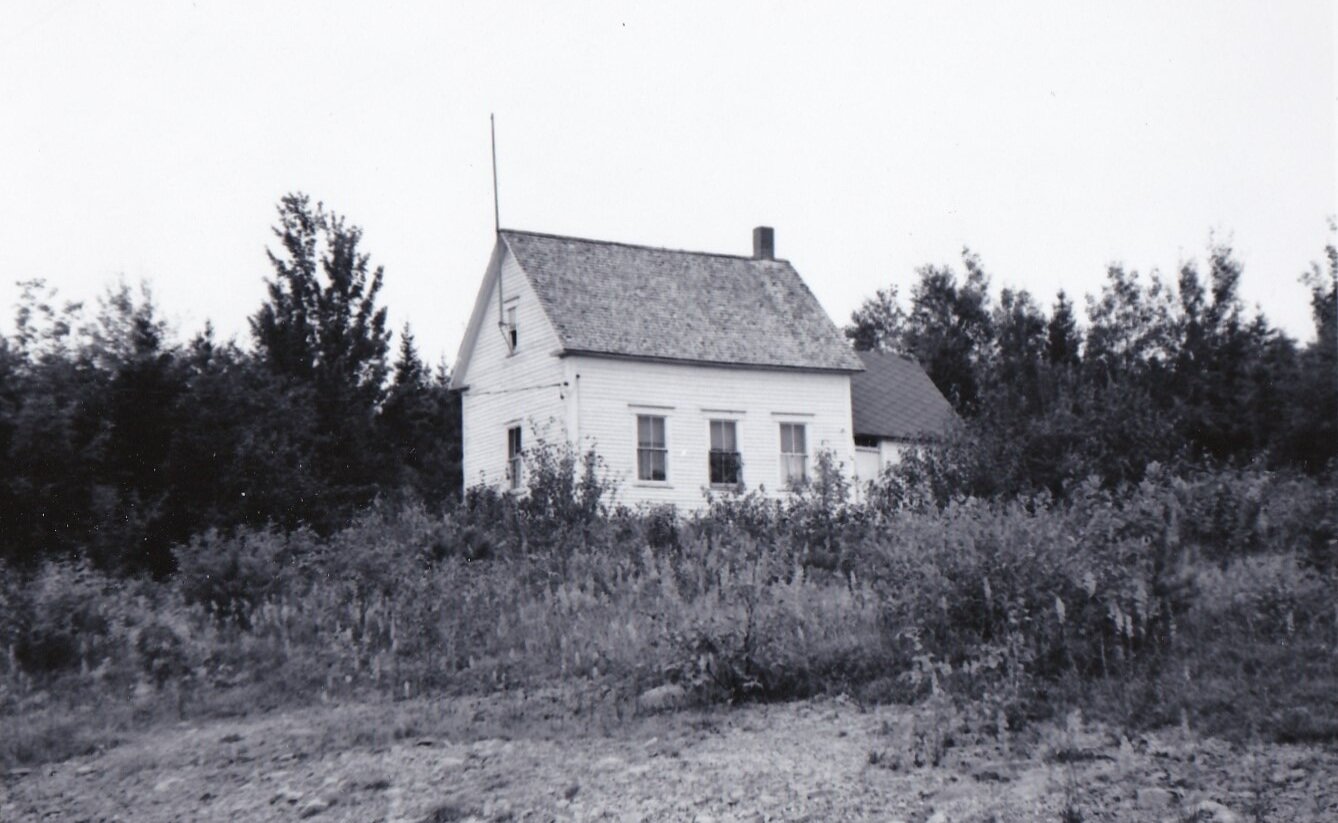 A photo of Berryton School taken in 1973 by John Whtmore. From the John Whitmore Collection.