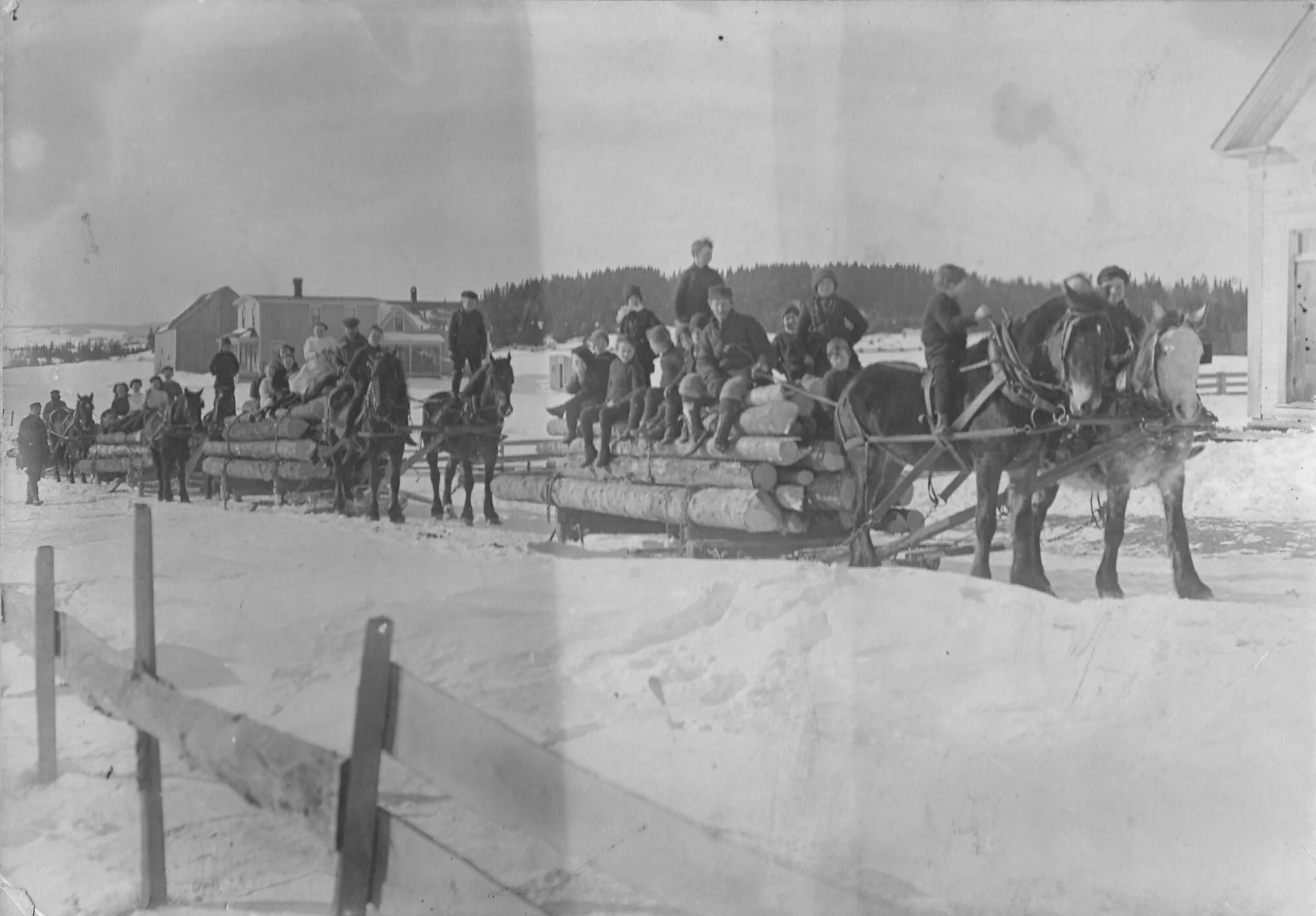 Old Waterside School house at right edge of picture. . From the Albert County Museum collection 967.20.3