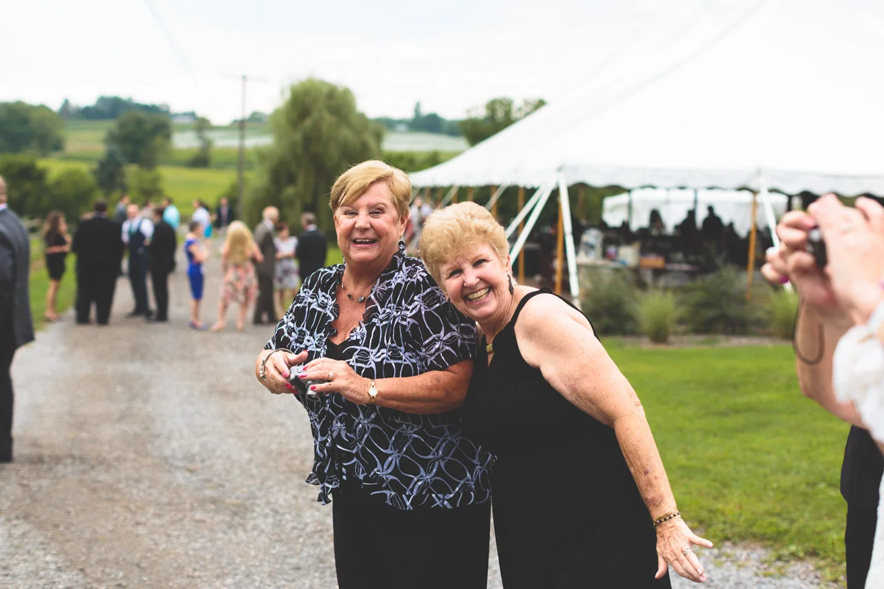 jen-bob-wedding-unionville-vineyards-nj-35.jpg