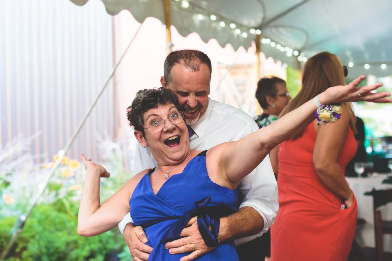 jen-bob-wedding-unionville-vineyards-nj-52.jpg