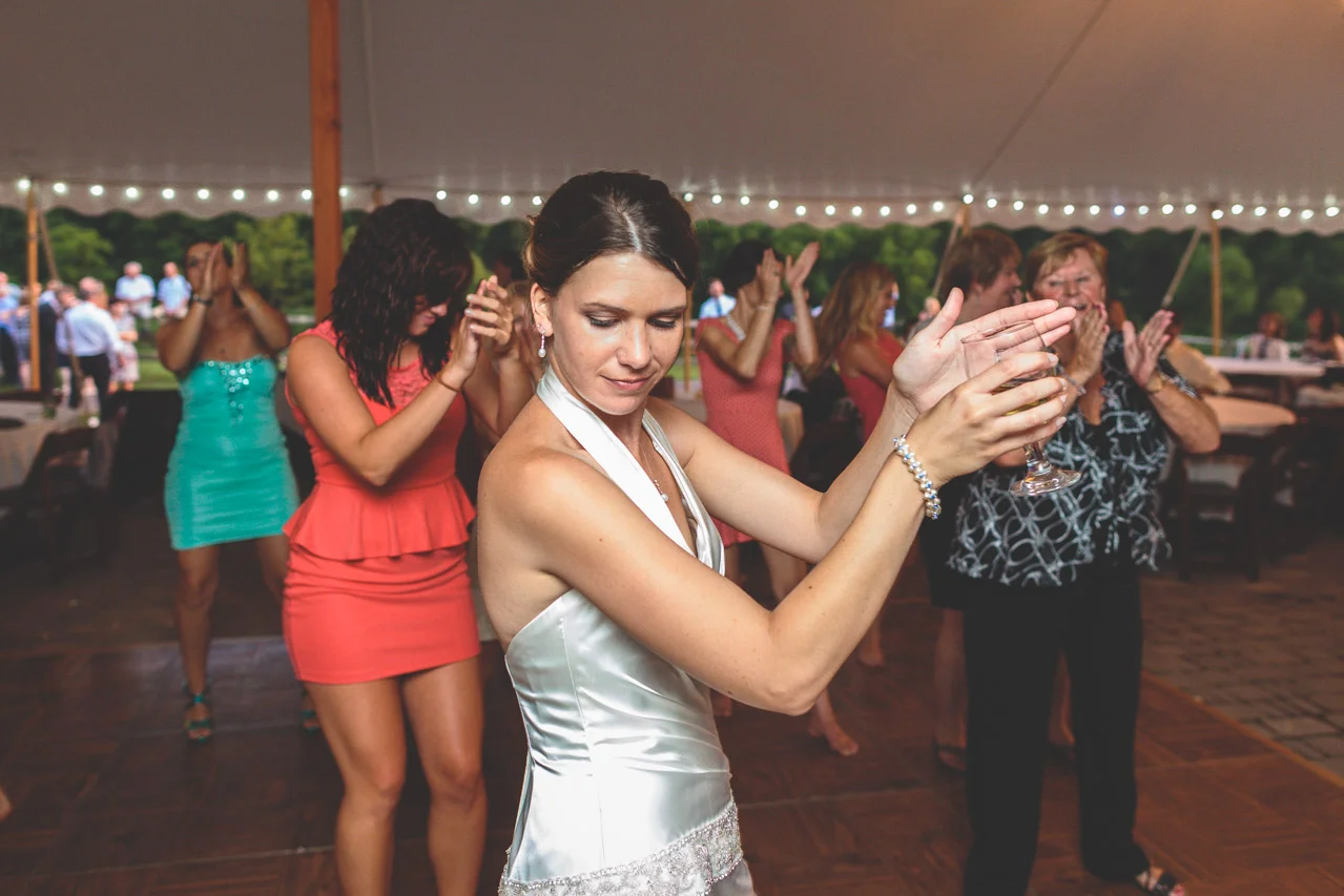 jen-bob-wedding-unionville-vineyards-nj-69.jpg