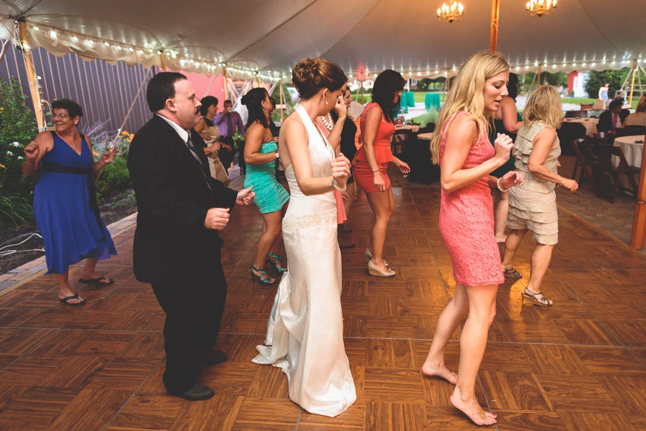 jen-bob-wedding-unionville-vineyards-nj-70.jpg