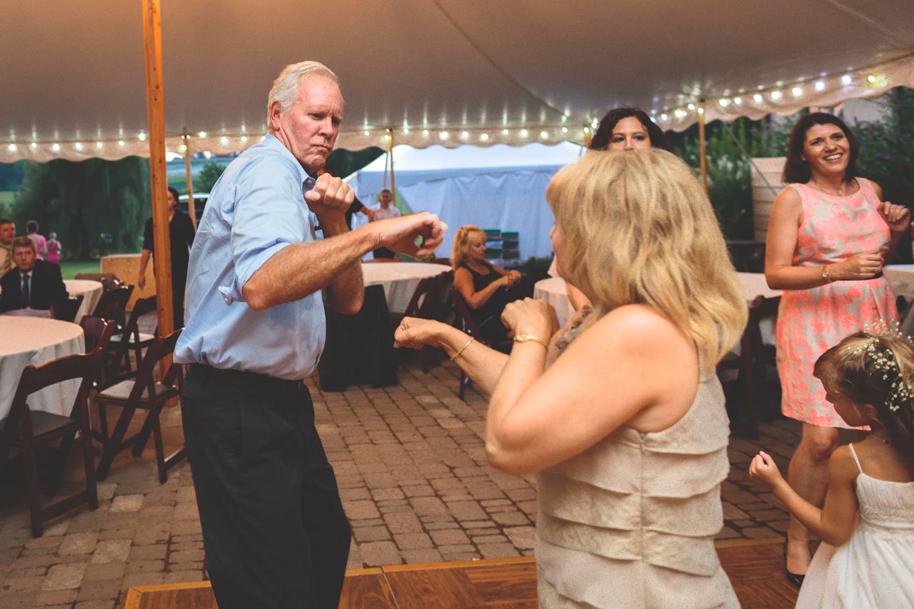 jen-bob-wedding-unionville-vineyards-nj-76.jpg