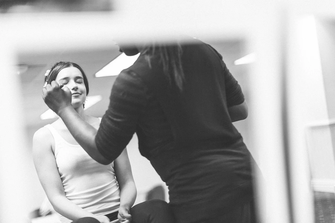 Bride gets makeup