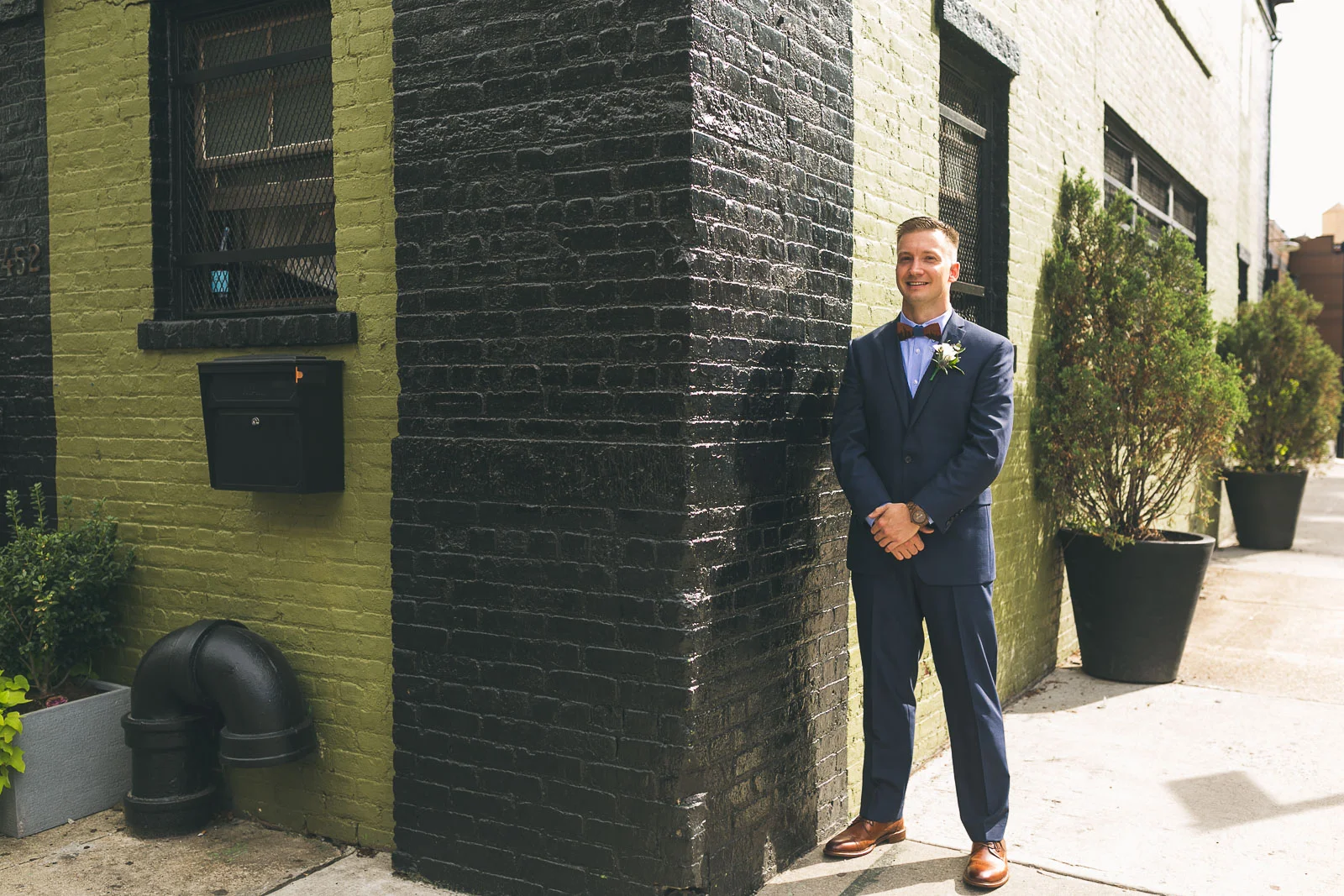 First Look Green Building Brooklyn Wedding