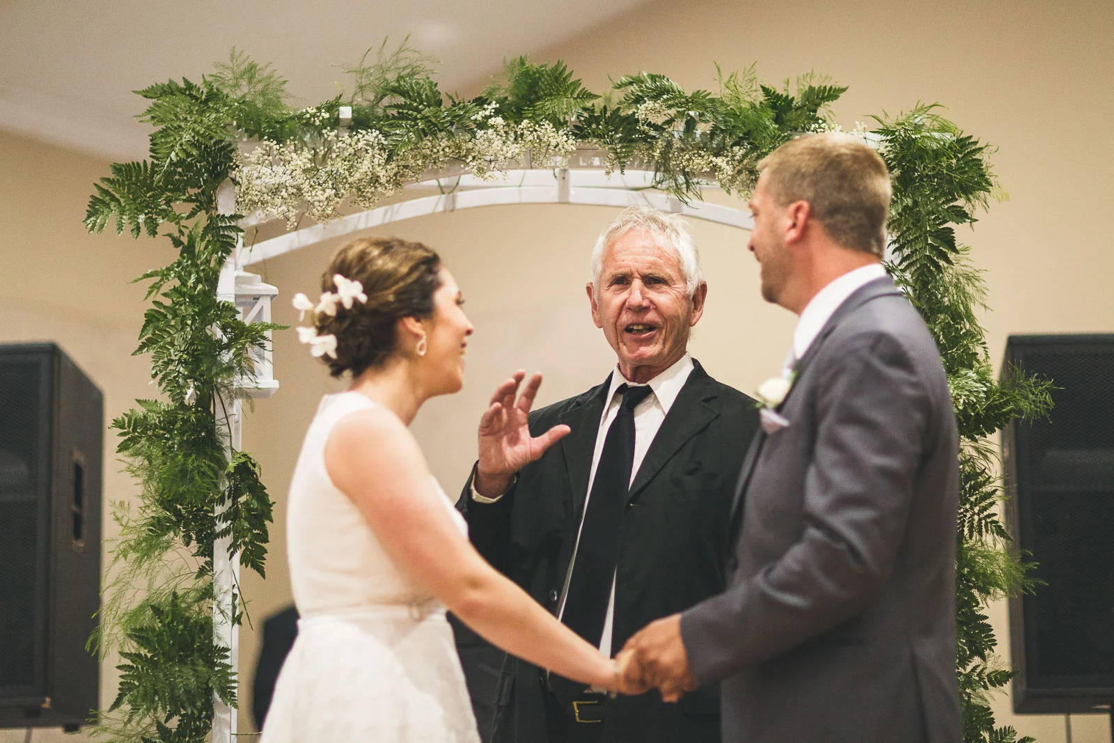 Wedding Officient