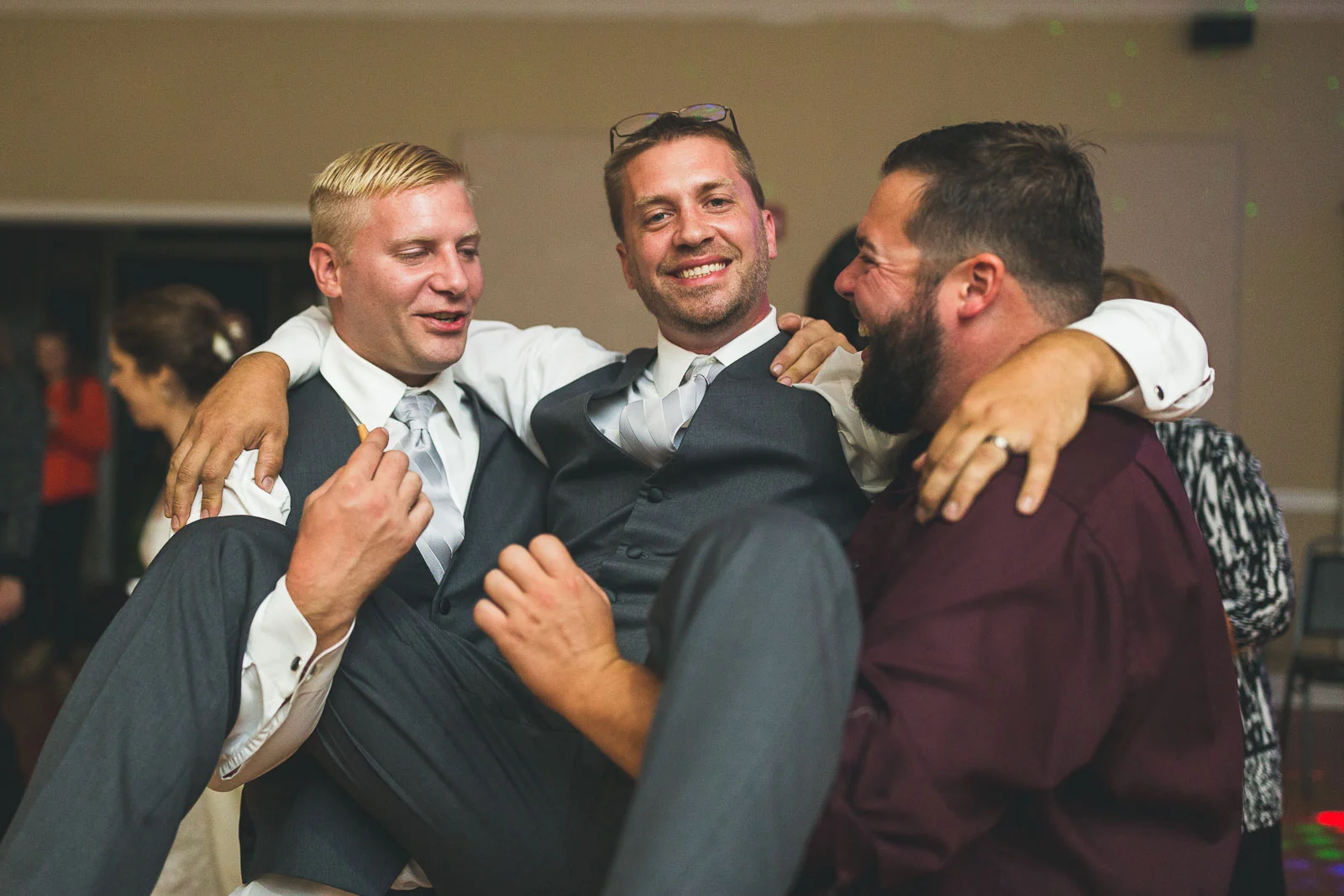 Warren County Wedding Photographer