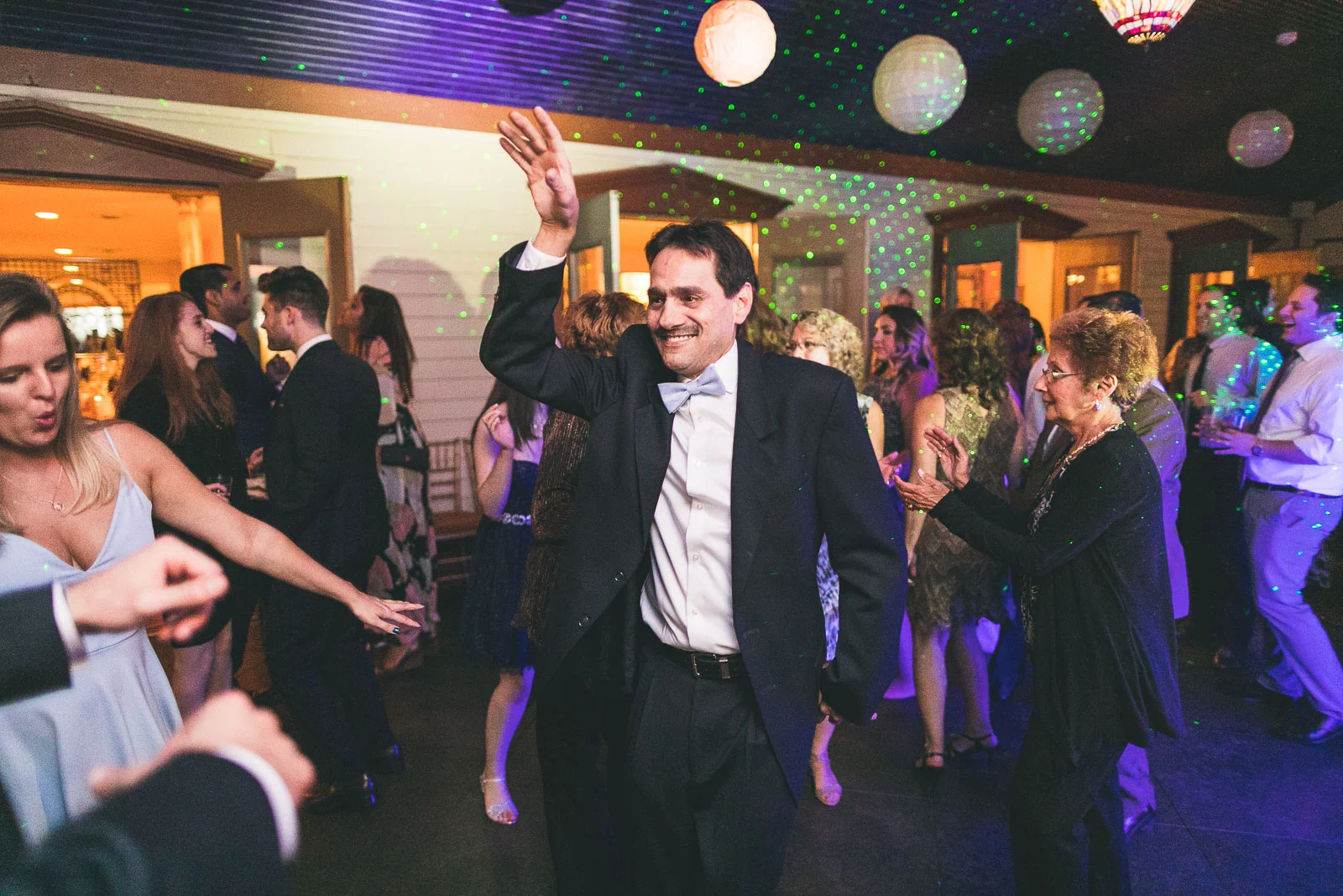 feast-at-round-hill-wedding-mark-kelly-65.jpg