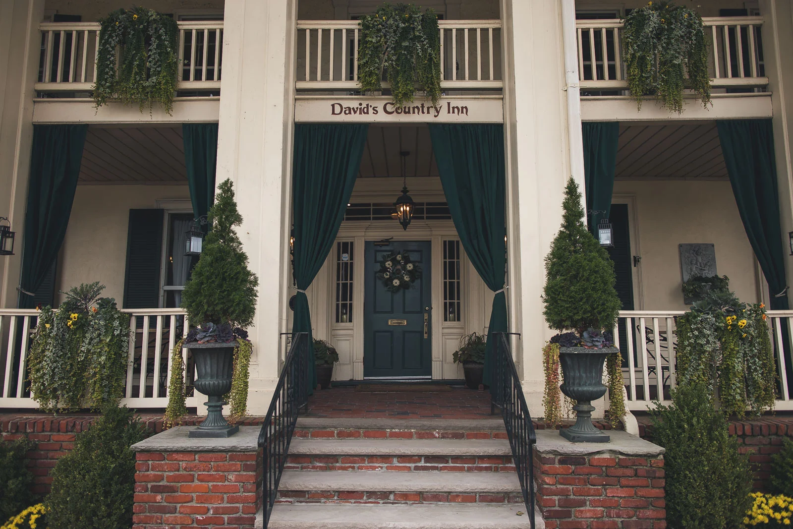 David's Country Inn Wedding Photos