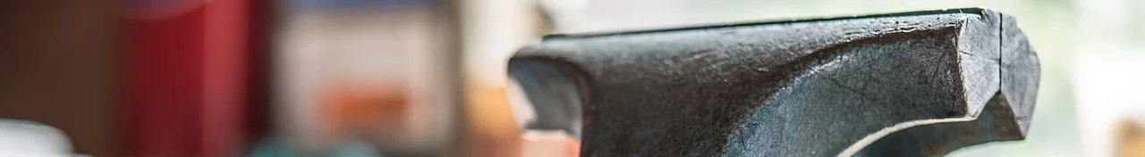 anvil-2344555_1280.jpg