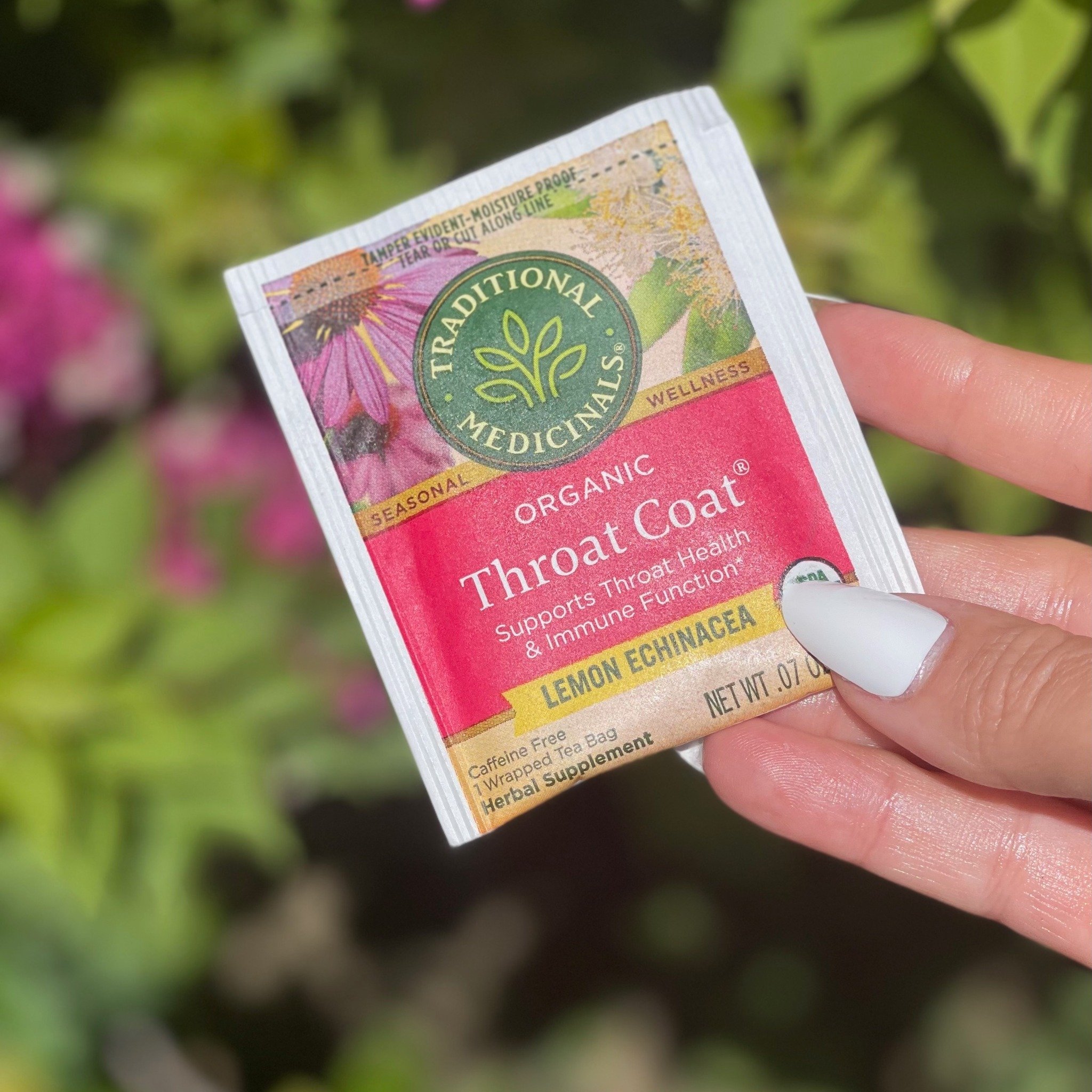 @tradmedicinals 🌿✨ Throat Coat ✨🌿 my favorite tea before teaching &amp; in dry air conditions. 

☕ I've been drinking it for 10+ years &amp; recommend it to: teachers, professors, in field work situations, in winter, in desert conditions, any situa