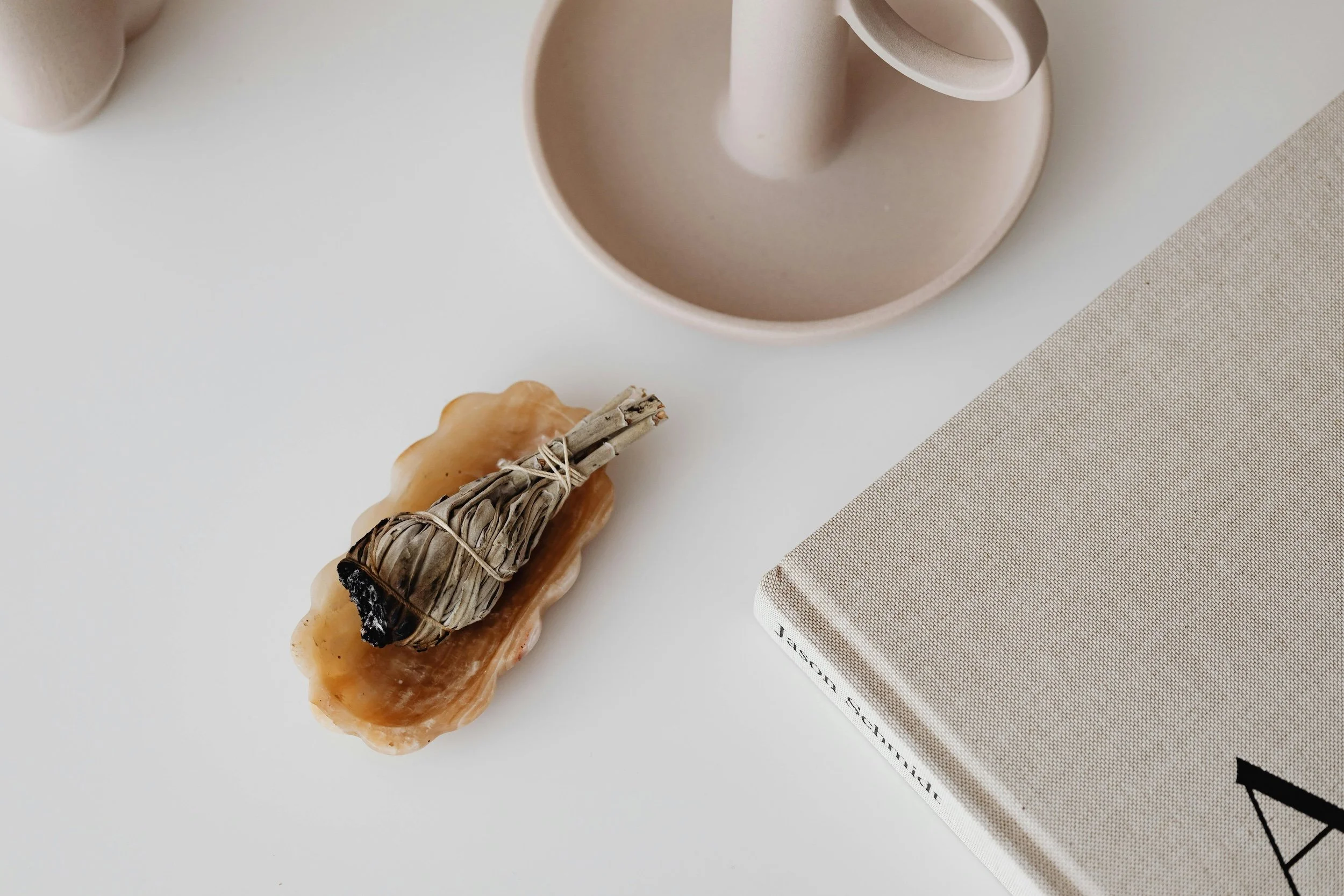 5 Easy Ways to Create a Peaceful Home