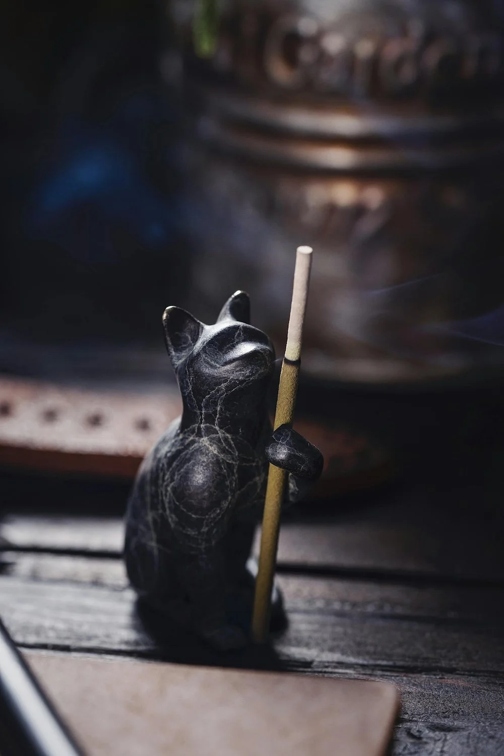 Photo of black cat statue by COPPERTIST WU on Pexels