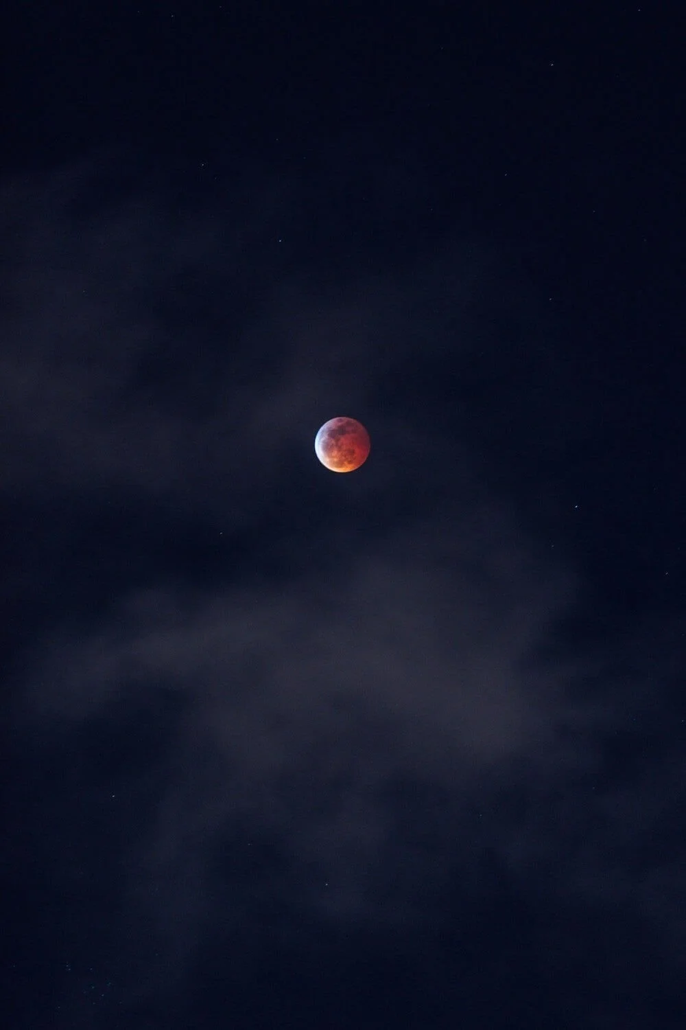 Photo of blood moon by Roberto Nickson from Pexels