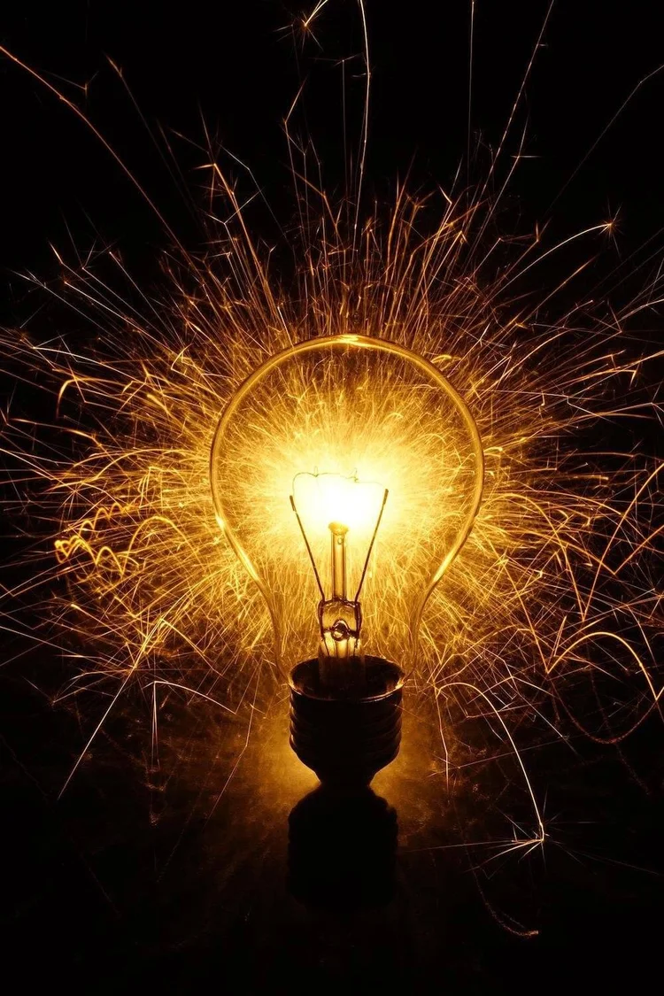 The Spiritual Meaning Of Lights Flickering — Amanda Meder