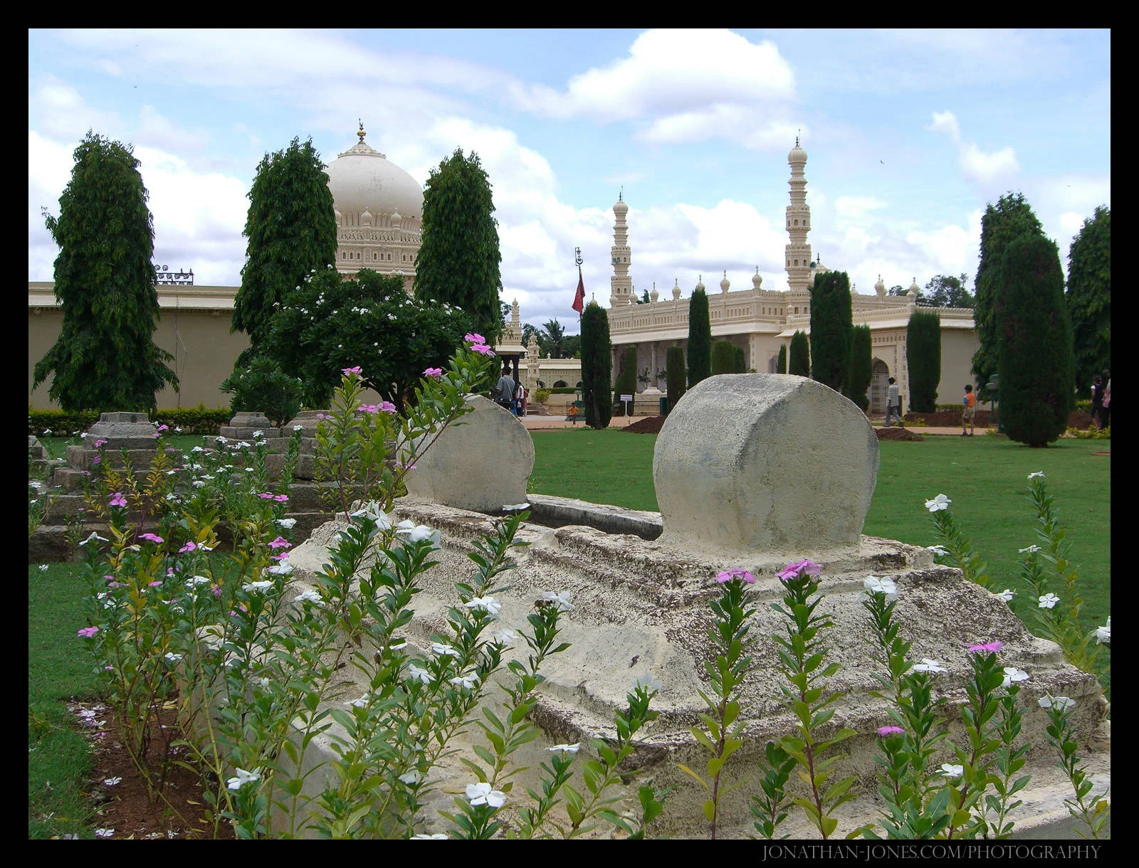 Outside the tomb of Tipu Sultan