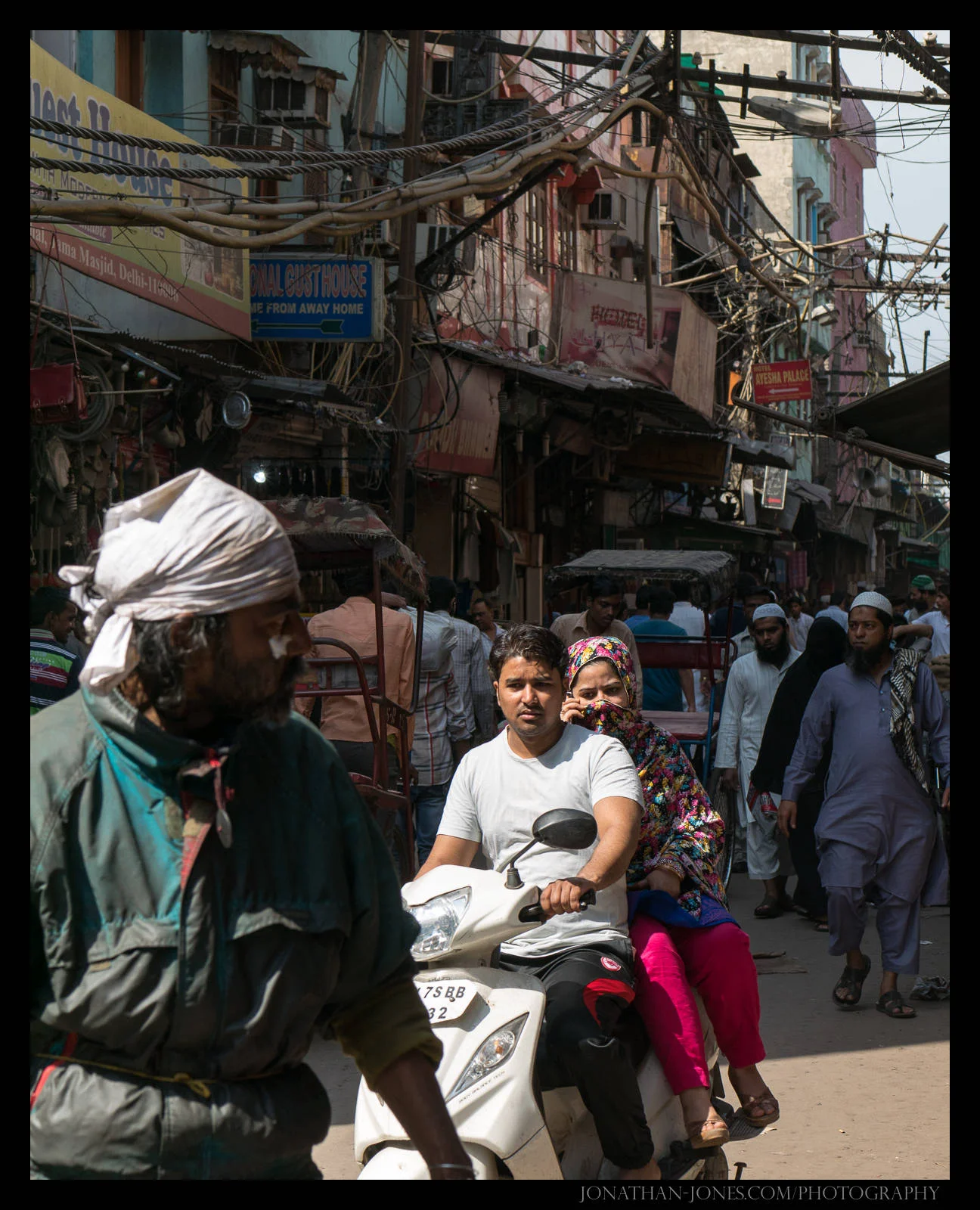 One the street of Delhi