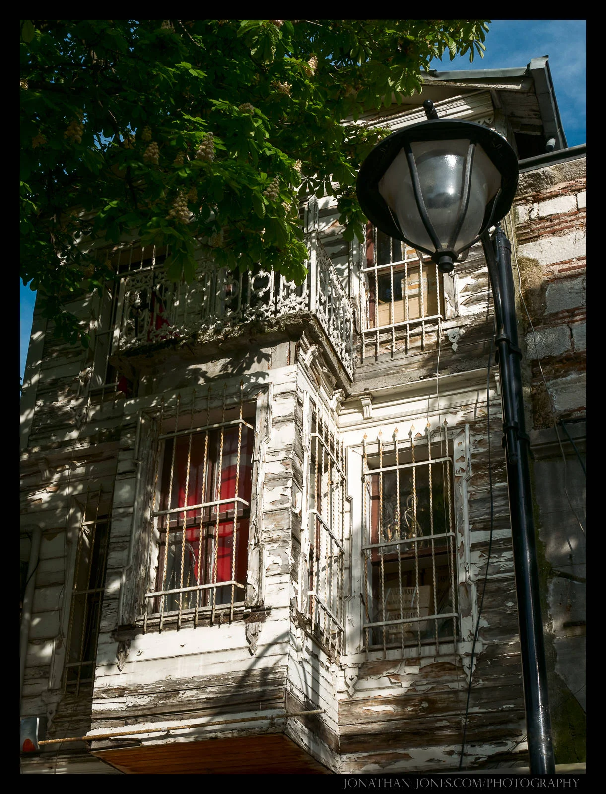 Light, Istanbul