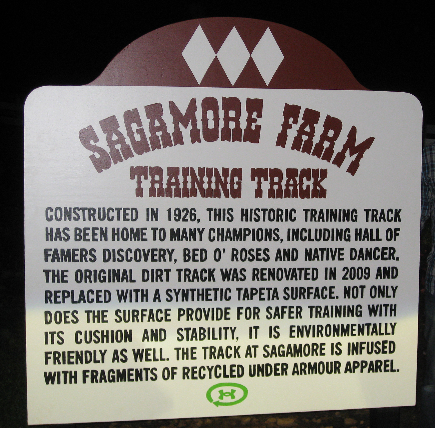 track sign.jpg