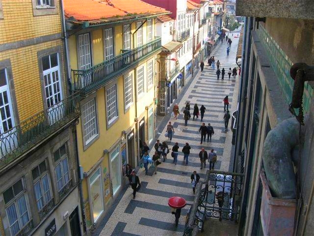 Apartment-in-Rua-de-Cedofeita-centre-of-Porto-1221354-1599632so.jpg