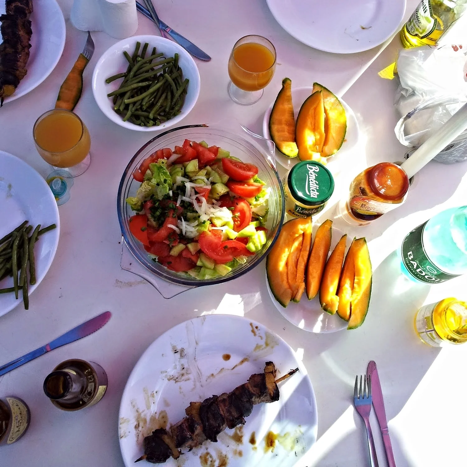 How to Live Like You're Traveling : Part 2 - What Makes Us Happy When We Travel?