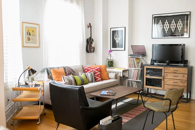 IDEA166: Create a Personal Sanctuary that Keeps your Travel Memories Alive