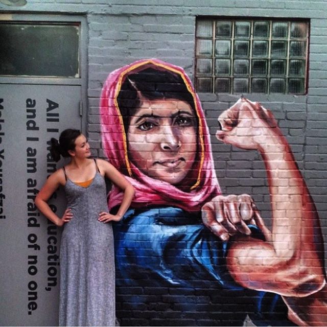 This photo is from my hometown of Houston, Texas, by muralist @anatronen1971